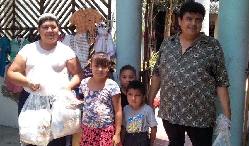 Embotelladora de colima, apoyo, despensas programa alimenticio familias contingencia, colima